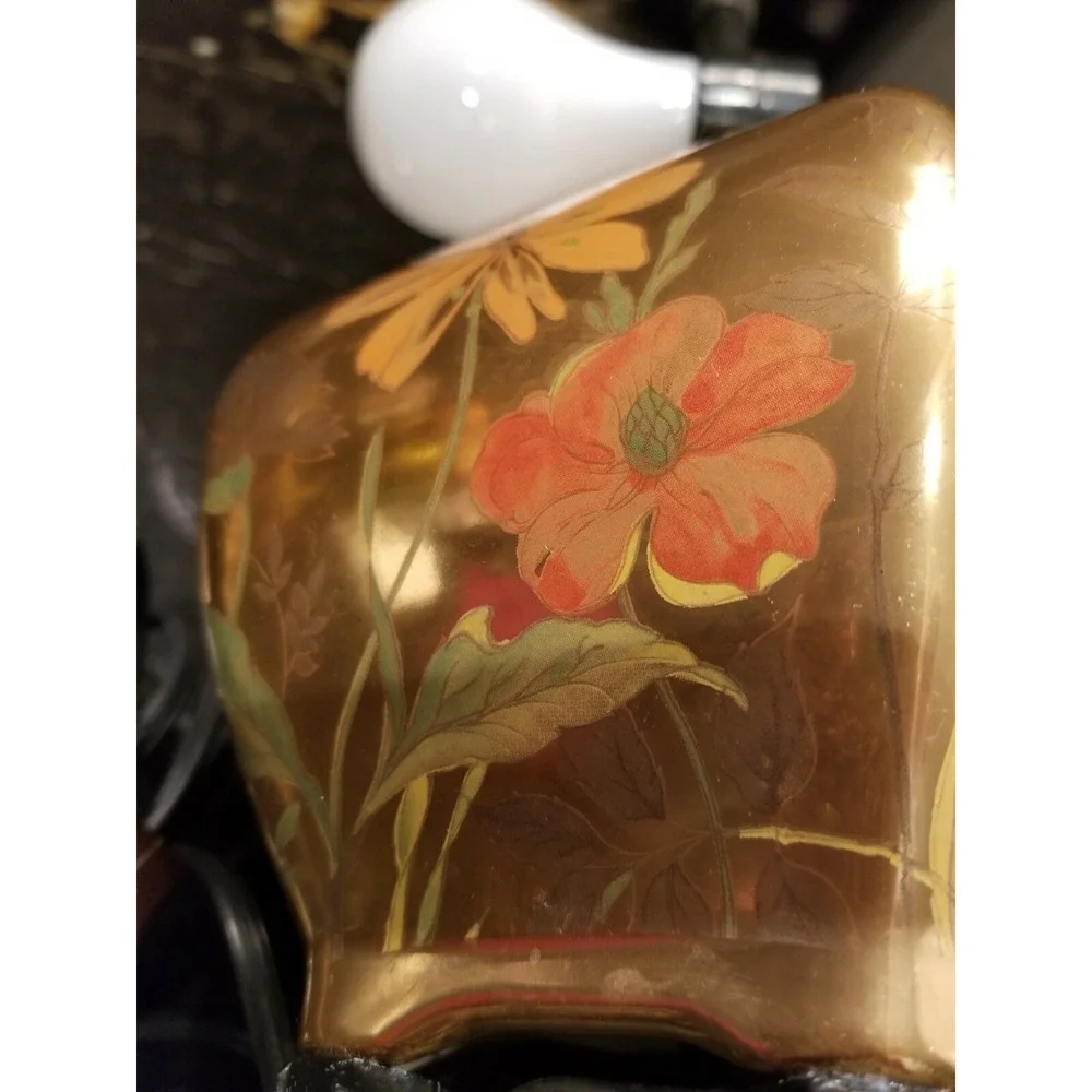Vintage 1982 Urn/Vase Ginger Porcelain Lamp Flowers Gold Gilt 17